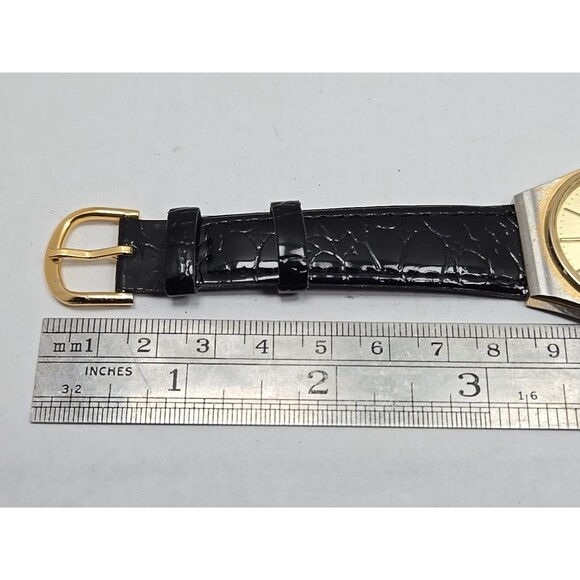 Wittnauer QWR Day Date Mens Vintage Gold Dial General Dynamics Watch New Battery - Picture 9 of 12